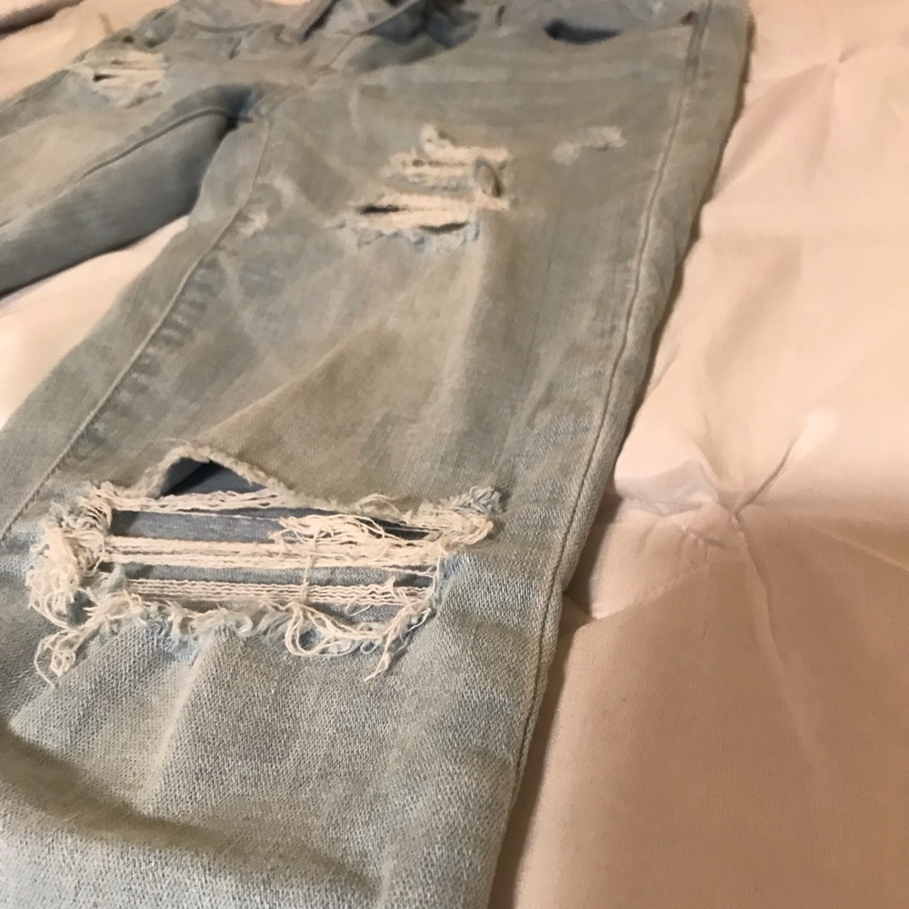 AEO Skinny Ripped Jeans!🌟